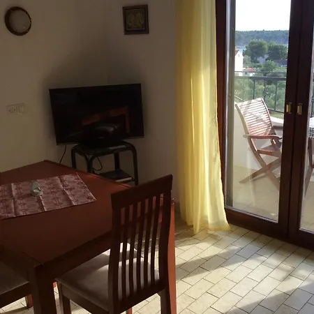 雅德兰卡公寓 * Barbat na Rabu