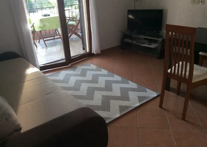 Jadranka Apartment *